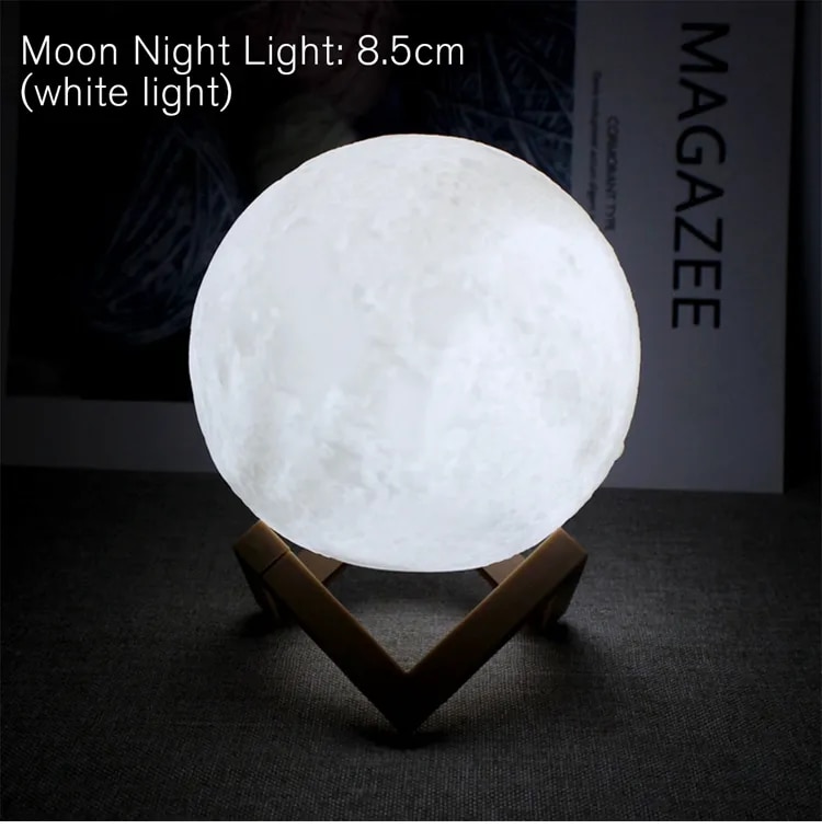 15 CM 3D Moon Lamp 16 Colors Remote & Touch Table Lamp. 