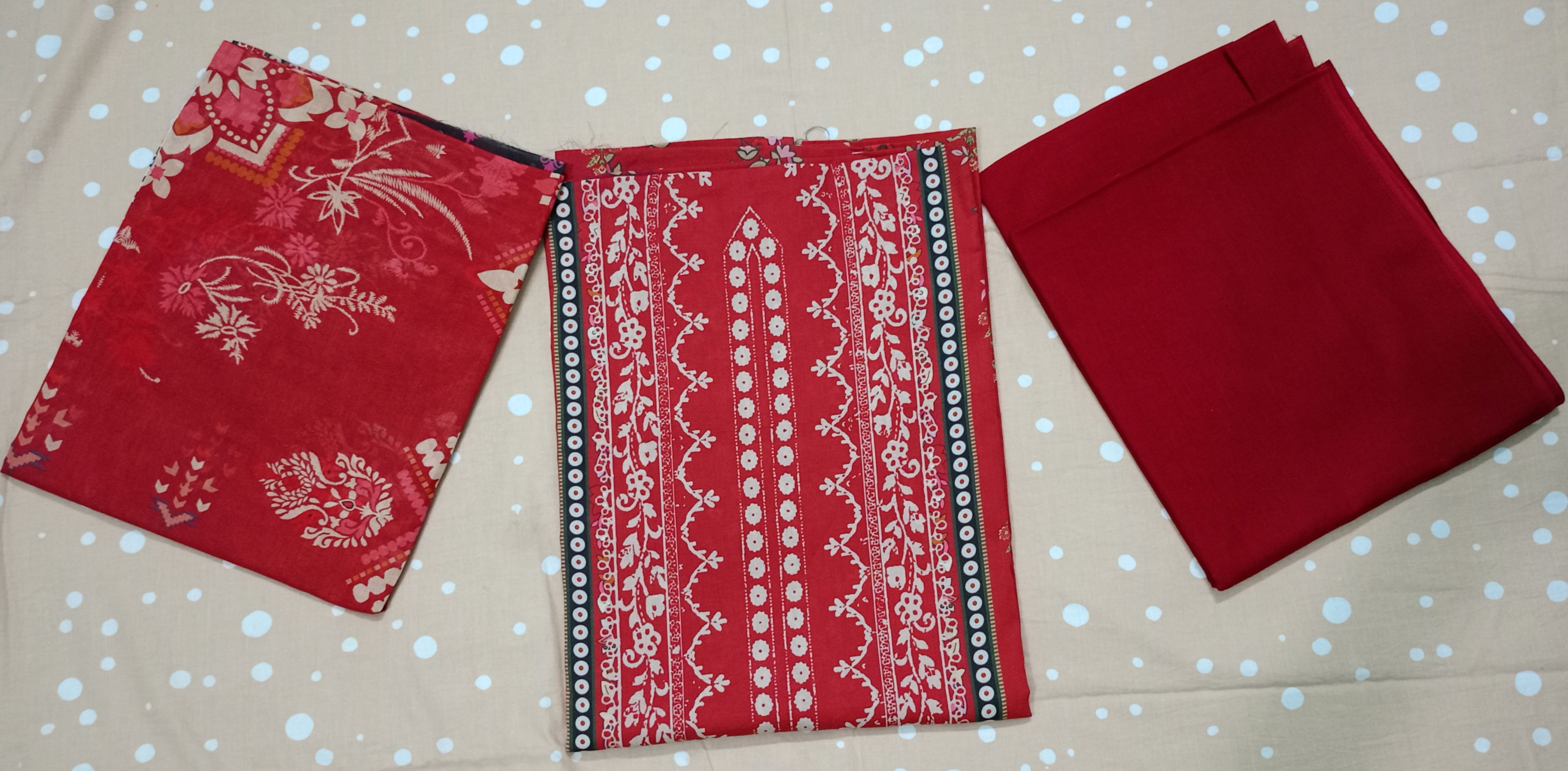 JOMJOM THREE PIECE