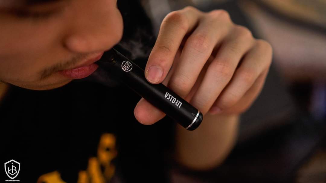 Vapor Storm Ares Se vstorm Cartridge Puff 1pc it's Mini Size Vape (1pc 60 ml Flavour Juice Free). 