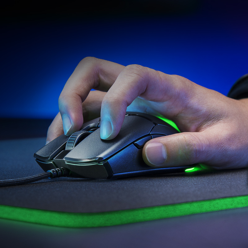 Razer Viper Mini Gaming Mouse 61g Ultra-lightweight Design CHROMA RGB Light 8500 DPI Optail Sensor Mice Wired. 