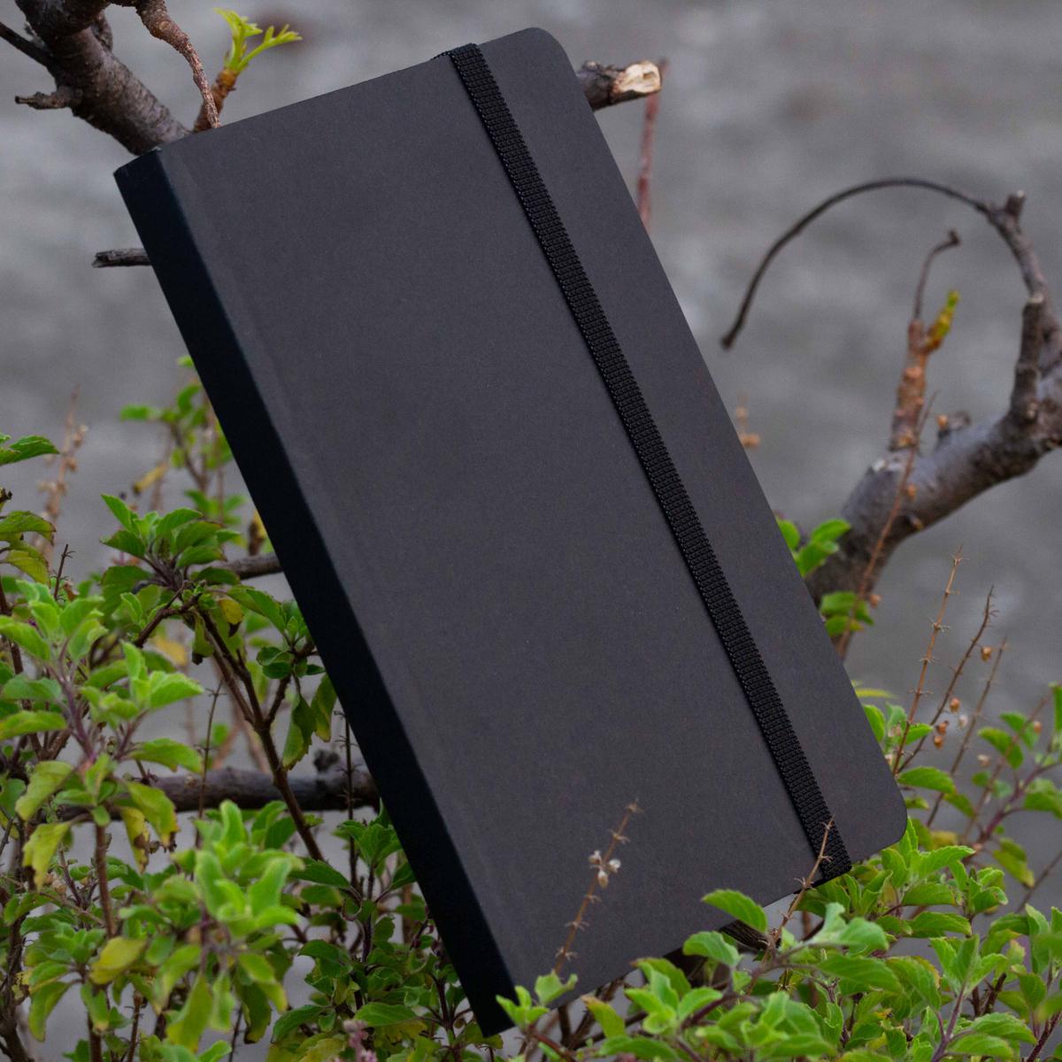 Daily Journal Black Notebook With Elastic Band - Notebook