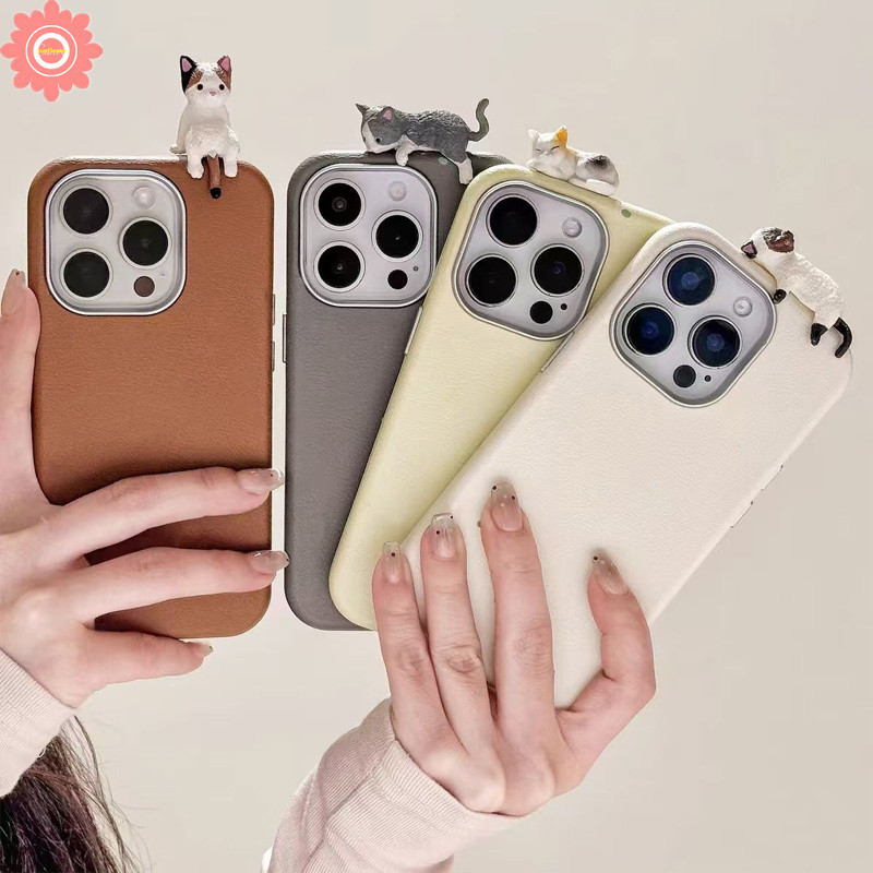 Simple Solid Color Lovely 3D DIY Doll Cat Cartoon Kitten Case Compatible for IPhone 15 11 16 12 13 14 Pro Max 16 15 14 Plus XR X XS Max Luxury Metal Lens Frame Leather Texture Case