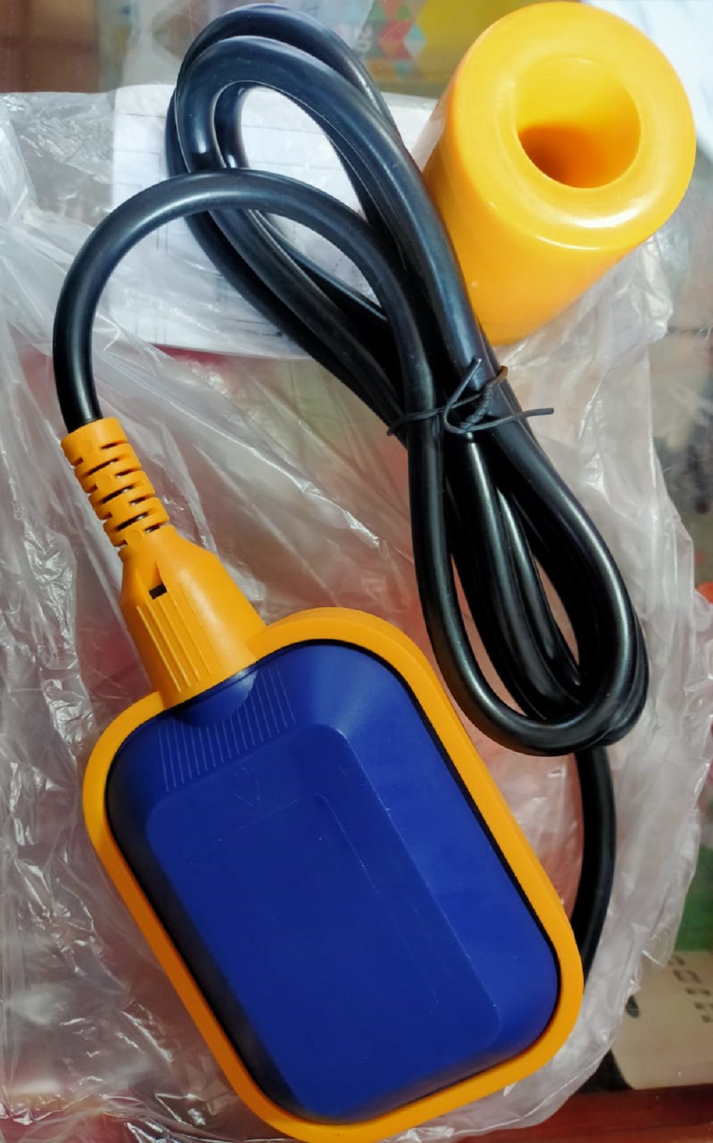 AC 220V 4A Float Switch Water Level Control Sensor with 2M Cable for Tank Pump. 