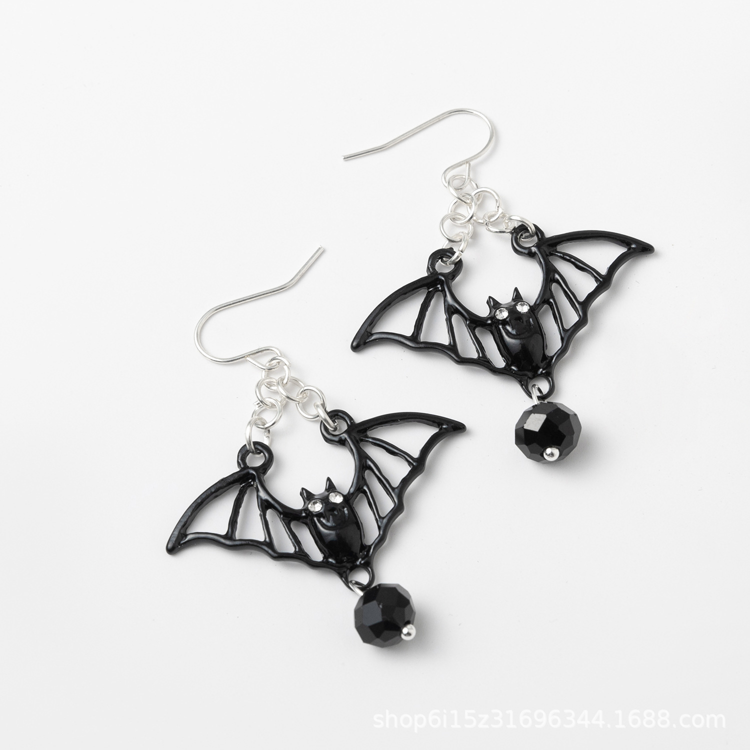 Cross-border European and American Halloween Black Spider Earrings Exaggerated and funny human skeleton bat lady earrings