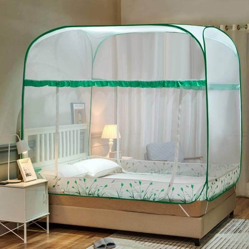 China Folding mosari mosquito net square king size bed. 
