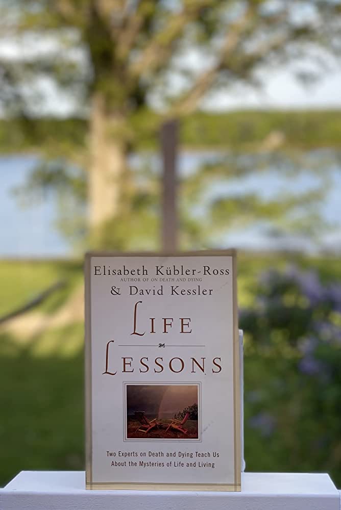 Life Lessons: Two Experts on Death and Dying Teach Us About the Mysteries of Life and Living by Elisabeth Kubler-Ross | Matte Lamination | Premium Paper |. 