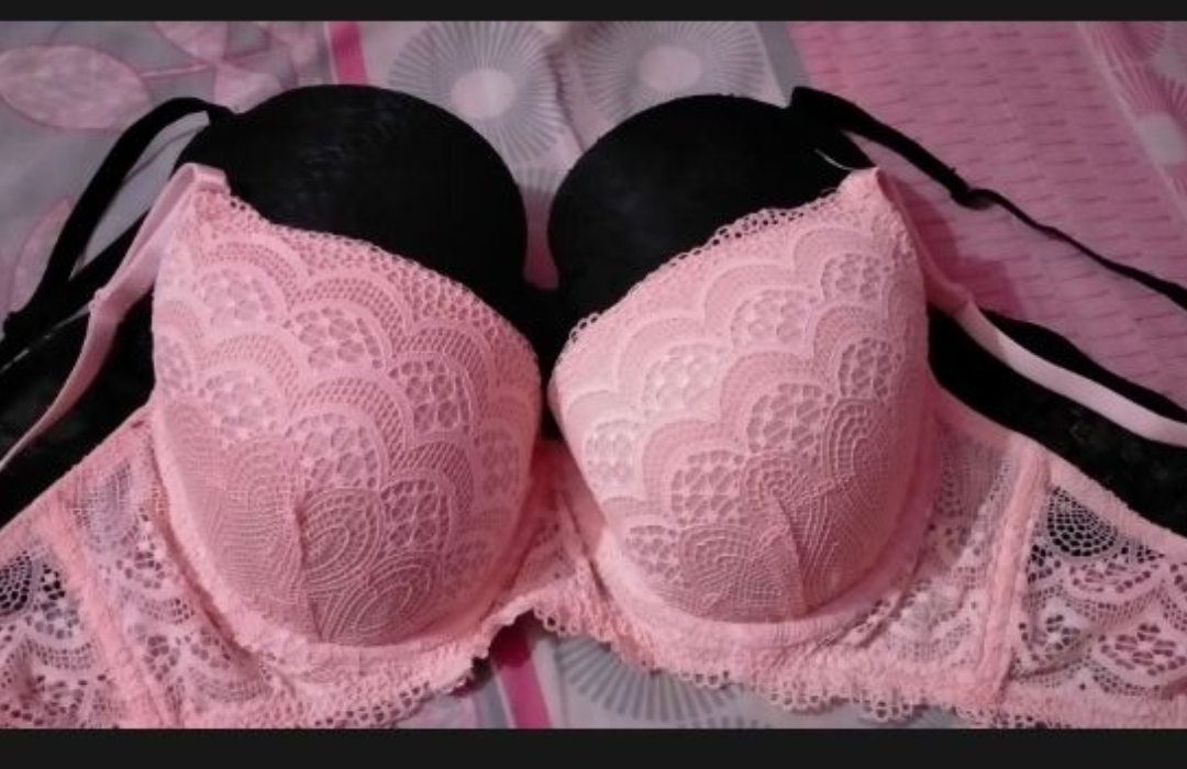 Soft comfortable foam net bra stylish design. 