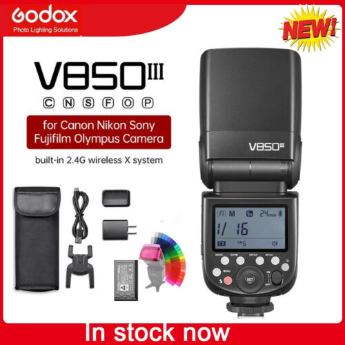 Godox V850III 2.4G Wireless Camera Flash Speedlite On-camera Transmitter/ Receiver Speedlight 1/8000s HSS GN60 with 2600mAh Large Capacity Battery Replacement for Canon/ Nikon/ Sony/ Panasonic/ Olympus DSLR Cameras. 