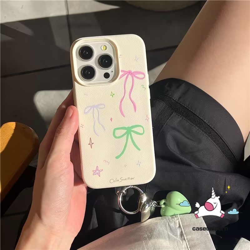 Cartoon Retro Colorful Bow Case Compatible for IPhone 15 12 13 11 14 16 Pro Max XR X 15 14 16 Plus XS Max Creative Cute Graffiti Painting Luxury Leather Texture Skin Feel Soft Case. 