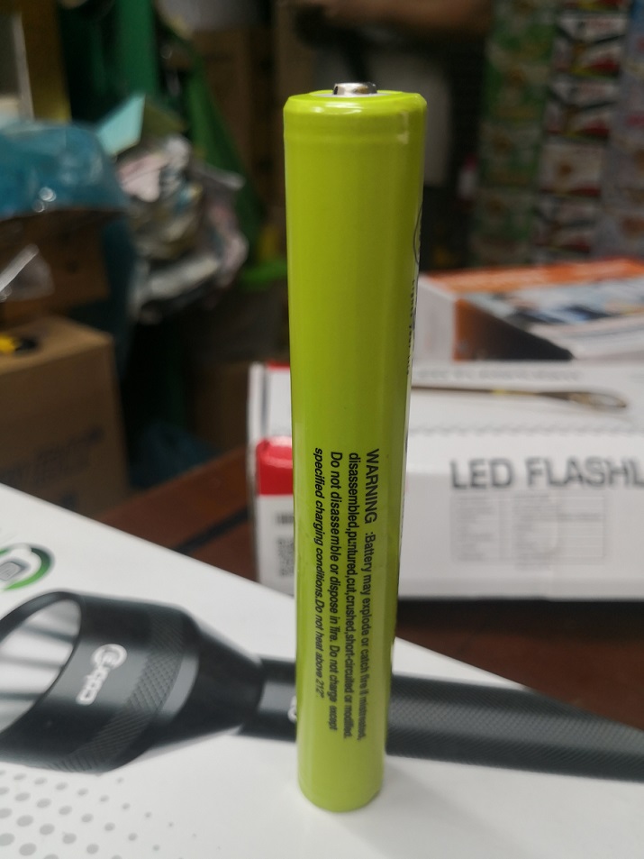 Mr. Light  2x18650 3.7V 5200mAh Big Capacity High Performance Rechargeable Torchlight Battery (Point Top) - 1 Piece. 