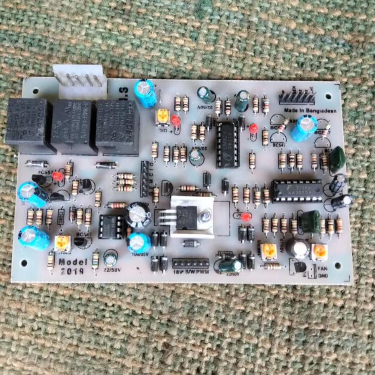 ips Oscillation Control Circuit Board. 
