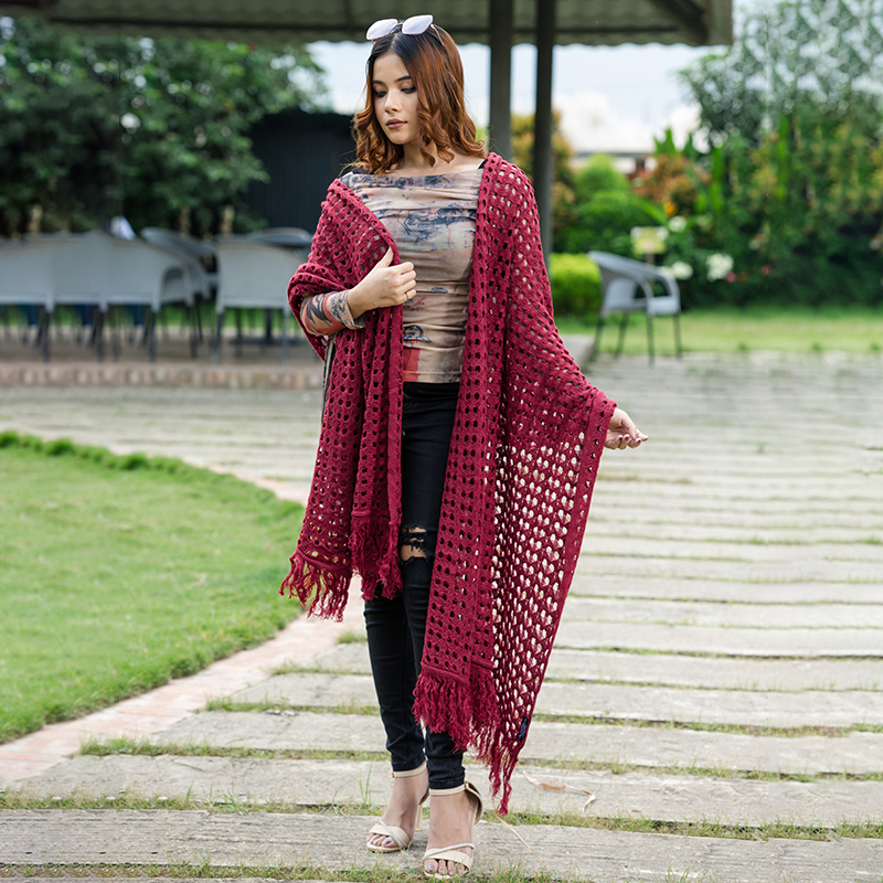 Maroon Handloom Acrylic Knit Shawl. 