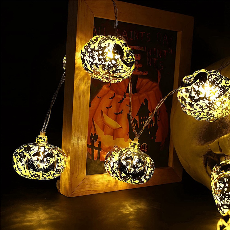 Halloween Lights,20 LED Pumpkin String Lights 9.8 Feet Halloween Decor,2 Modes Steady and Flickering Lights Halloween. 