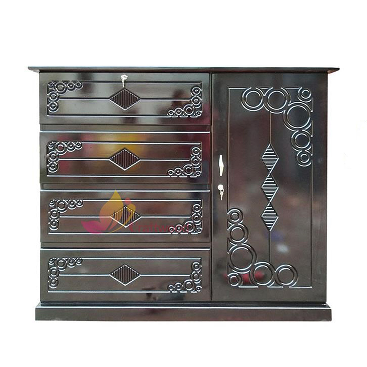 Chest Of Drawer. 