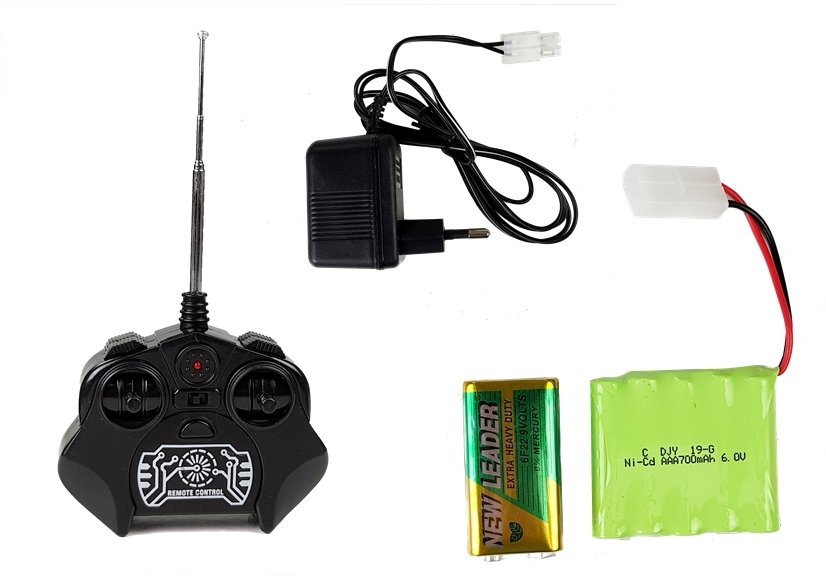 R/C Tank Remote Control with Charger Green. 