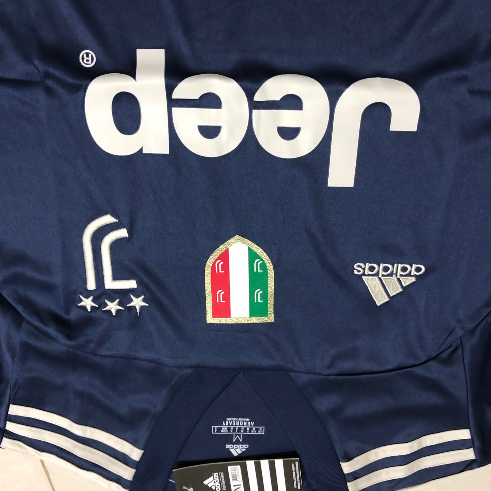 juventus full sleeve jersey