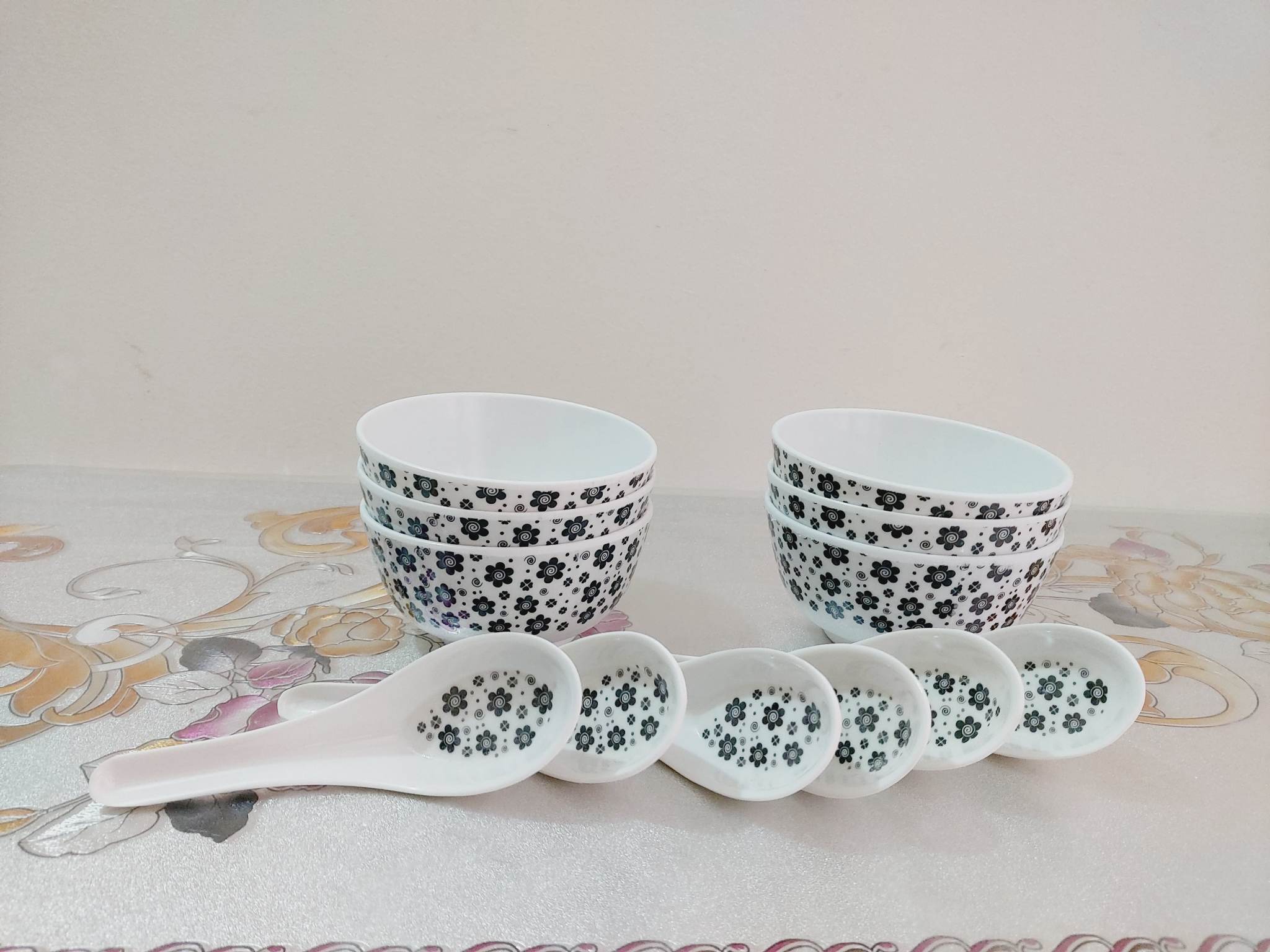 Sada Kalo Melamine Soup Bowl With Spoon 12 Pcs Set (4.5 Inch). Dishwasher Save.Microwave oven save.. 