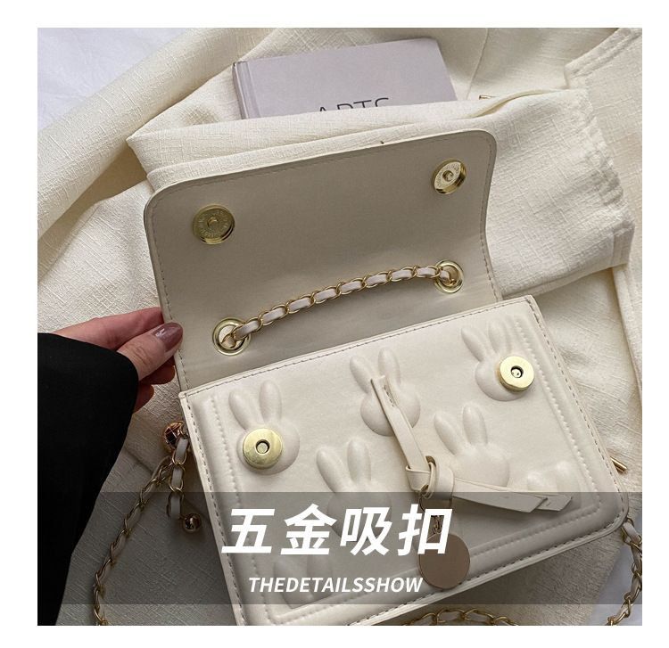 Superlative Understated -Craftsmanship and Trendy -Cute Premium Quality Daily Life Usable Bag For Women's- Progressively Better. 
