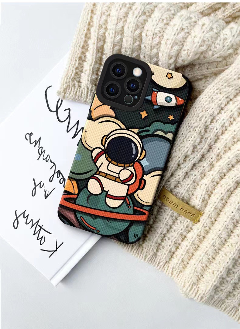 Fashion Astronauts phone case For iPhone13promax x/xr 11 12 phone case
