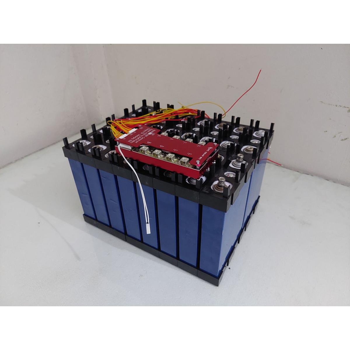 48v 100Ah Lithium phosphate battery prismatic with 150A BMS