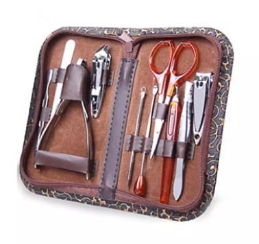 Minicure and Pedicure Set. 