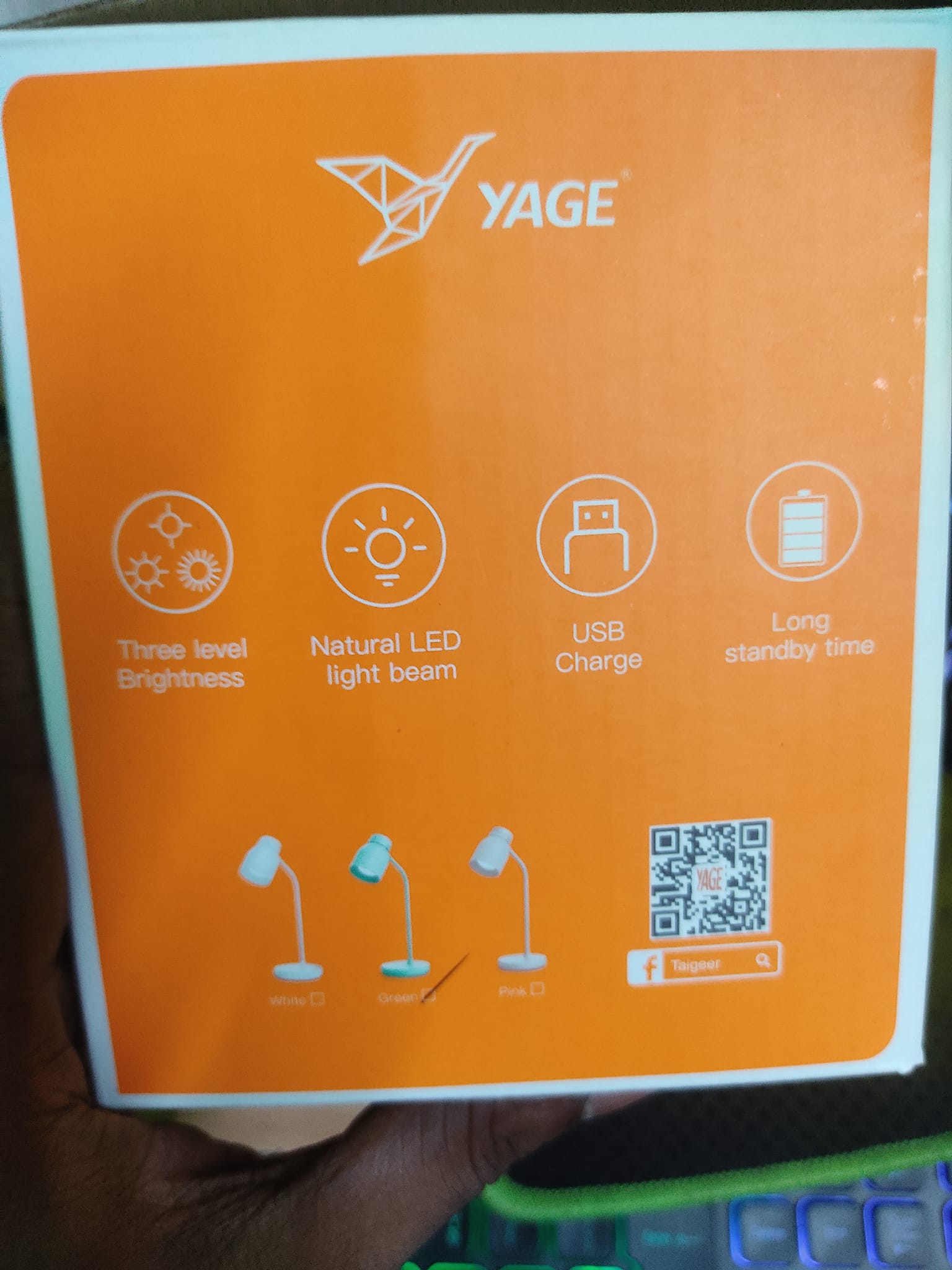 YAGE Desk Lamp Eye Protection Soft Light LED Table Lamp Rechargeable Learning Reading Led Bedroom Lamp YG-T119. 