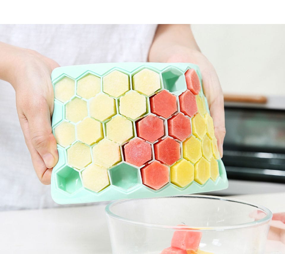 Creative Ice Cube Tray Silicone Ice Cube Mold For Ice Maker for Summer Freezer gadgets for kitchen accessories. 