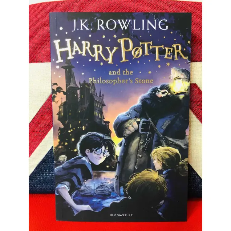 Harry Potter and the Philosopher's Stone: Rowling J.K.: 9781408855652:  : Books