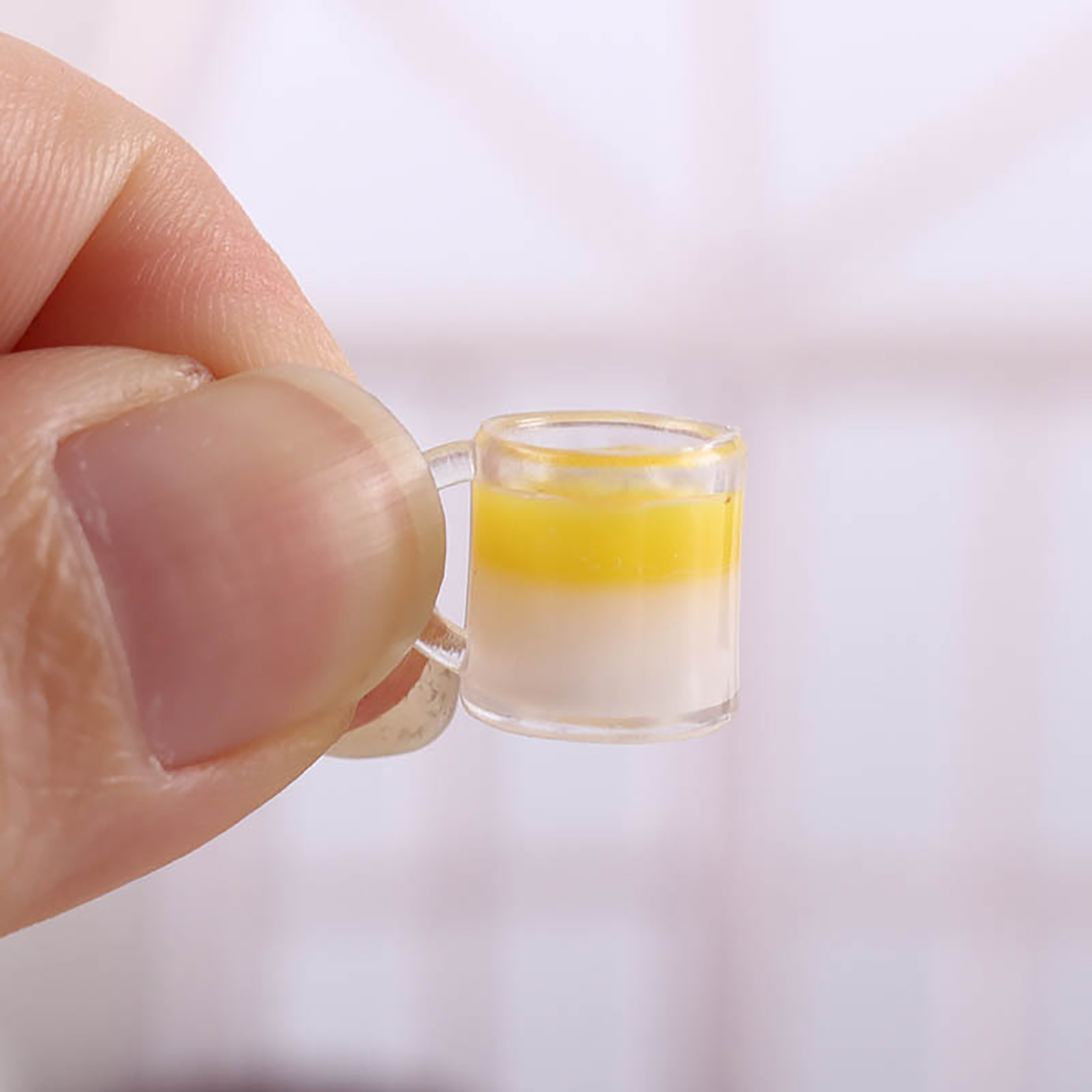 5Pcs 1:12 Dollhouse Drink Realistic Simulated Resin Miniature Mango Shake Model DIY Doll Accessories for Gift. 