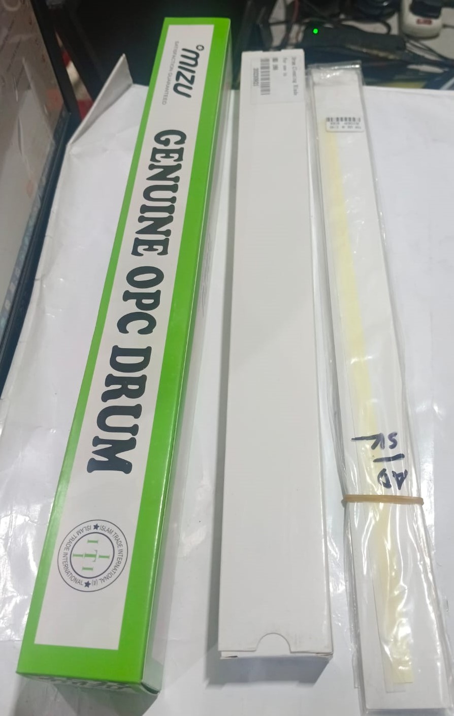 T-O-S-H-I-B-A  Photocopy machines Drum, Drum Cleaning Blade & Recovery Blade 3 items combo pack estudio 2006 2303 2523 2323 2823 2829 etc model supporters. 