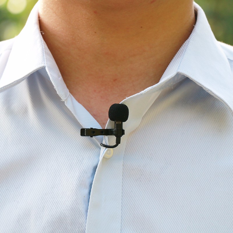 Arimic Lavalier Lapel Clip-on Omnidirectional Condenser Microphone Kit with cable adapter & windshield for iPhone Samsung. 