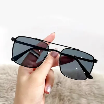 Black sunglass outlet