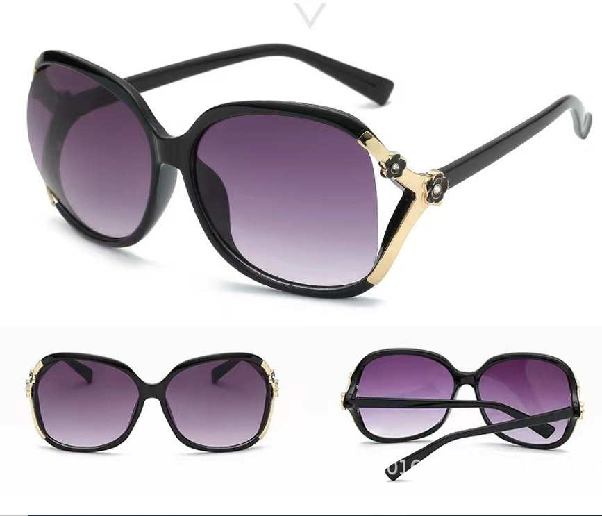 Classical Fashionable New Model Sunglass For Women/Girls. 