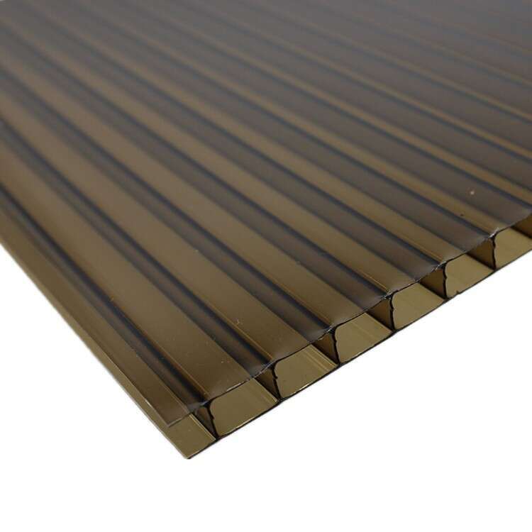 Double layer transparent hollow PC polycarbonate daylighting board greenhouse rain canopy sunlight board. 