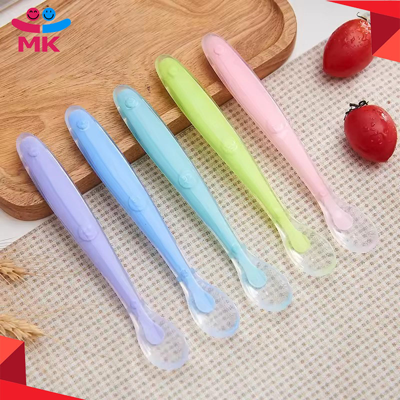 Cute Baby Silicone Spoon BPA Free Non-toxic Newborn Training Long Handle Baby Spoon Soft Head Eating Spoon