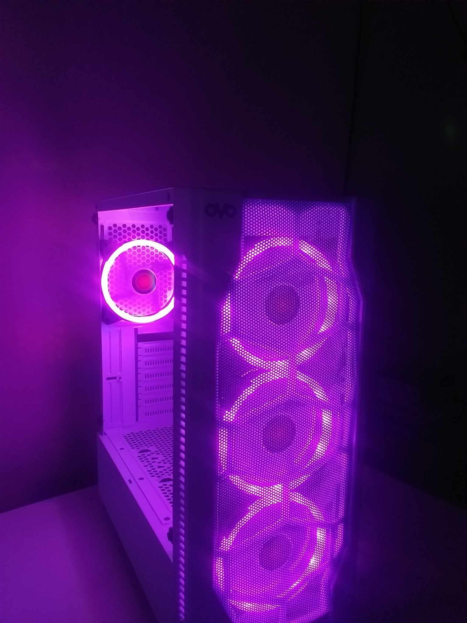 Intel Core i7 RAM 16GB SSD 128GB HDD 500GB GPU 8GB (Intel HD Built in) Gaming Desktop PC With Free Mouse Keyboard. 
