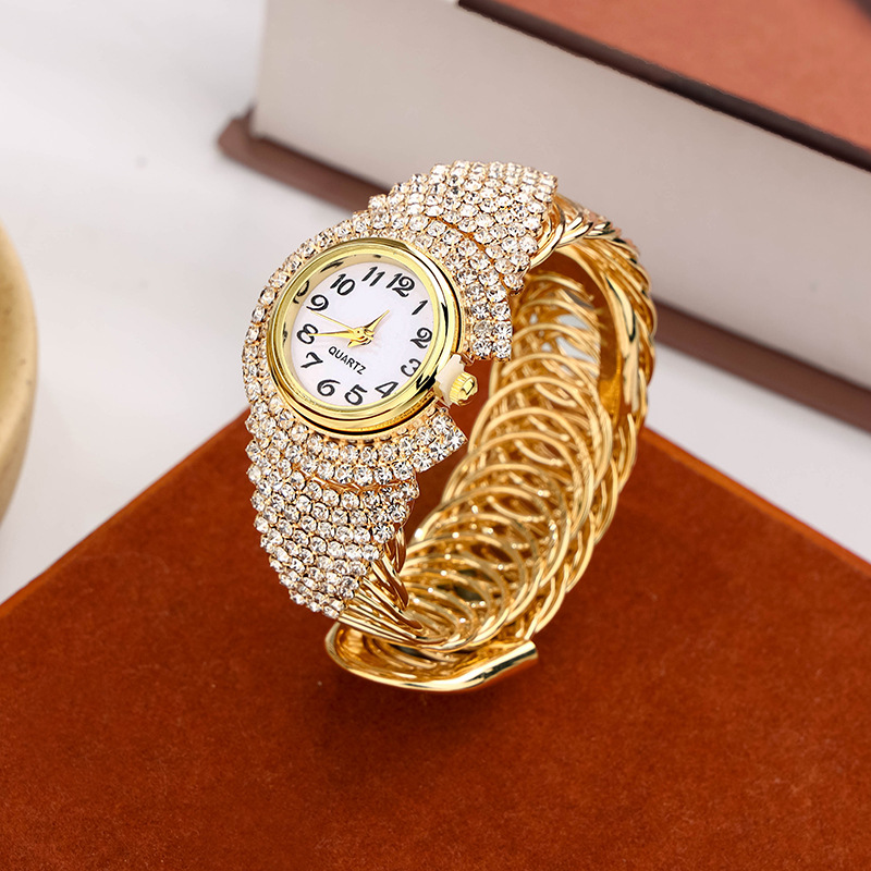European and American trend new women's watches full of diamonds, fashion women's watches, versatile, casual women's quartz watches, women's factory direct sales