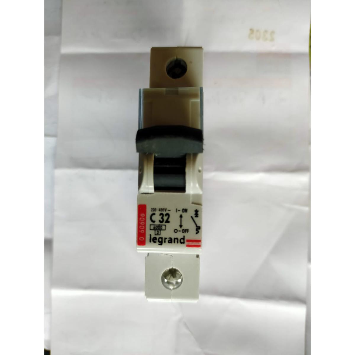 Miniature Circuit Breaker SP C32 legrand