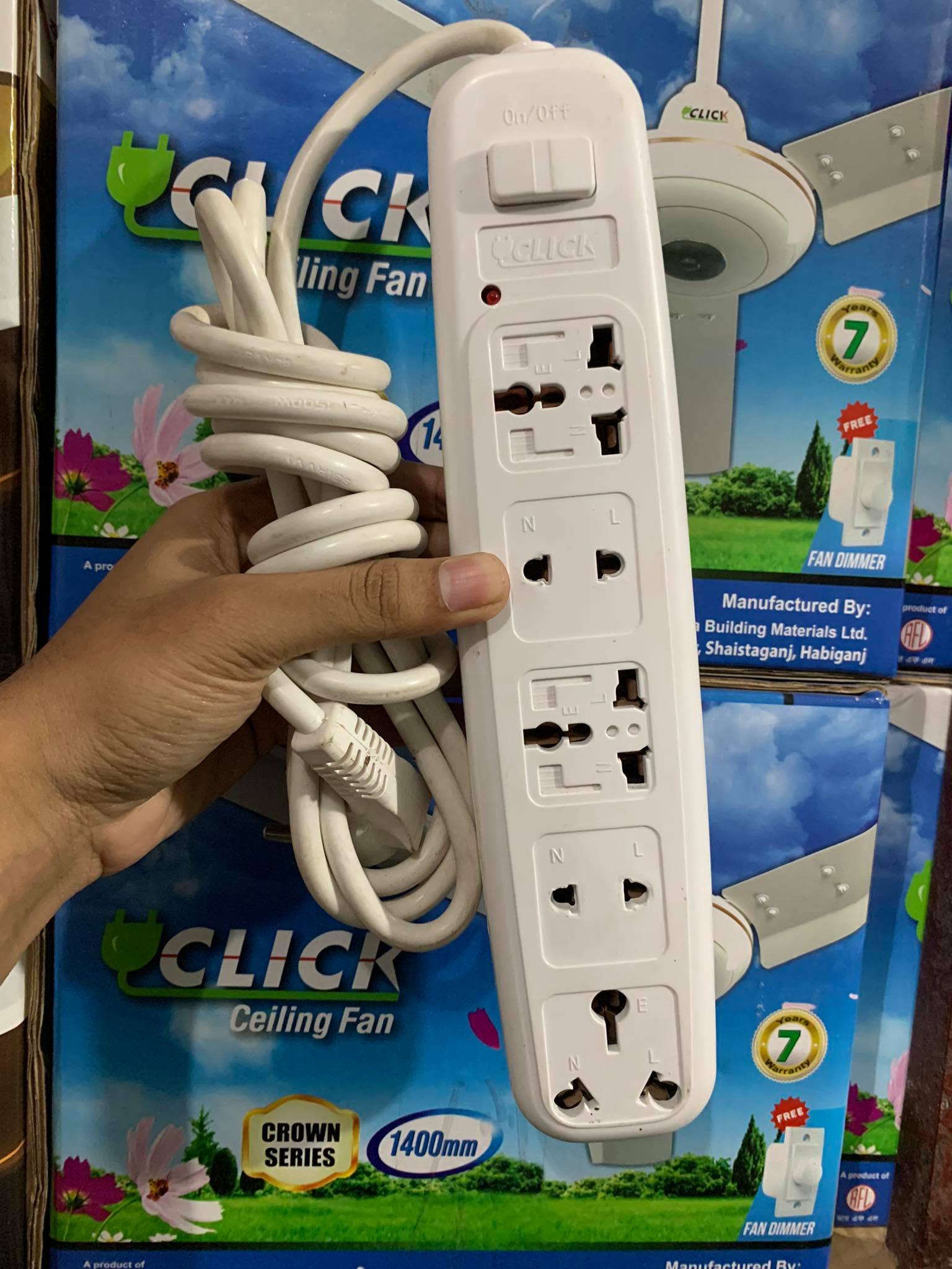 CLICK Popular Extionsion Socket 5SKT. 