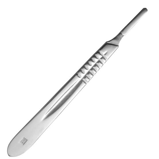 BP Handle/Surgical Scalpel Handle - Precision Instrument for Medical Procedures - Health Accessories. 