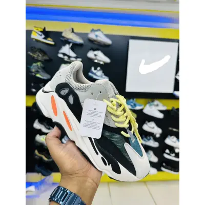 Adidas yeezy 700 2024 made in vietnam