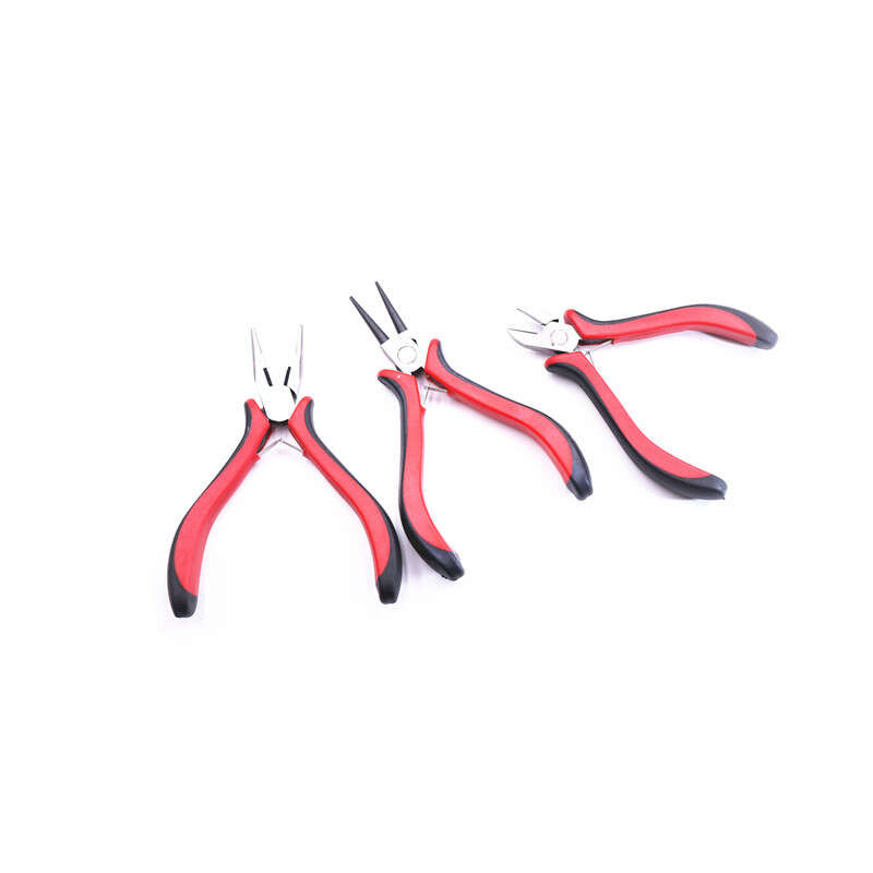Mini pointed nose pliers, Gundam model, DIY ceramic tool, soft clay frame with teeth and flat mouth. 