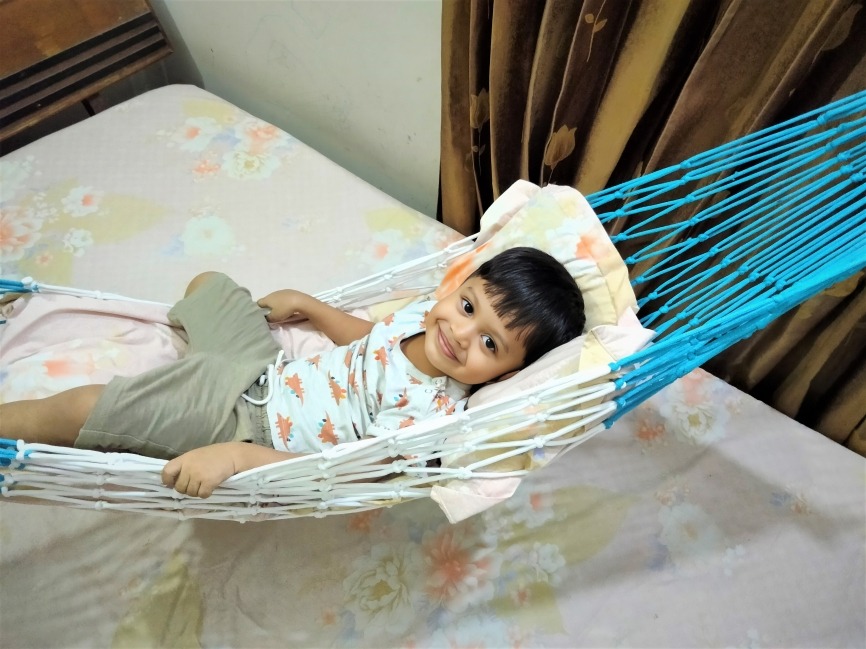Handcrafted Swing With SS Rings on both side For All-1Pcs| Random Colour | Handmade Ring Dolna | Hanging Hammock Rope Bed Swing | Rattan Dulna Cradle for All. 