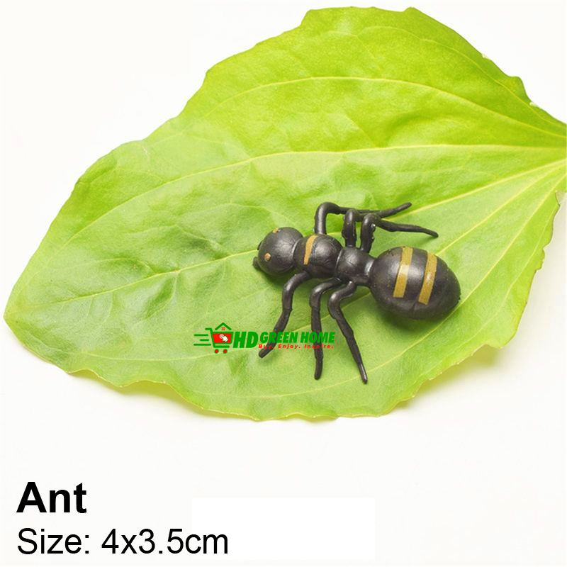 10 pcs x Mixed Simulation Insect Toy Plastic Ant Centipede scorpion Fly Spider Prank Funny Toys. 