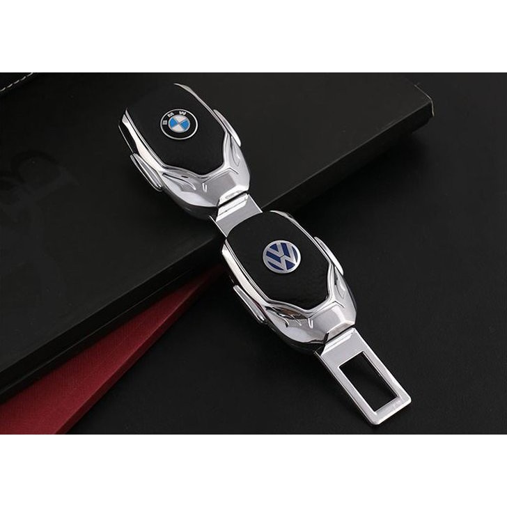 2 pieces for Lexus CT ES IS GS LS LX RX UX NX CT200h es200 es300 is200 is250 is300 gs300 rx300 nx200 Car seat belt extension buckle silencer buckle. 