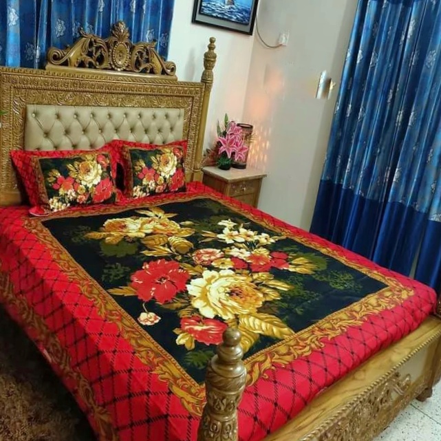Bed Sheet Home TEX - 8.5 x 7.5 Feet- Transform Your Sleeping Space - Hand | Machin Both Washable. 