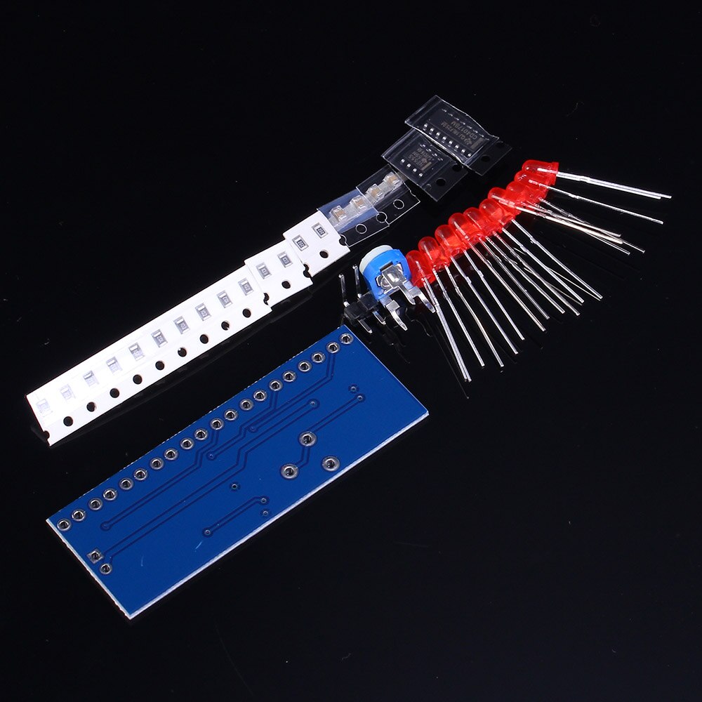 【happy one】NE555+CD4017 Flash Kits Flashing LED Light Suite 5.4x2.1cm Electronic Circuit Production Parts. 