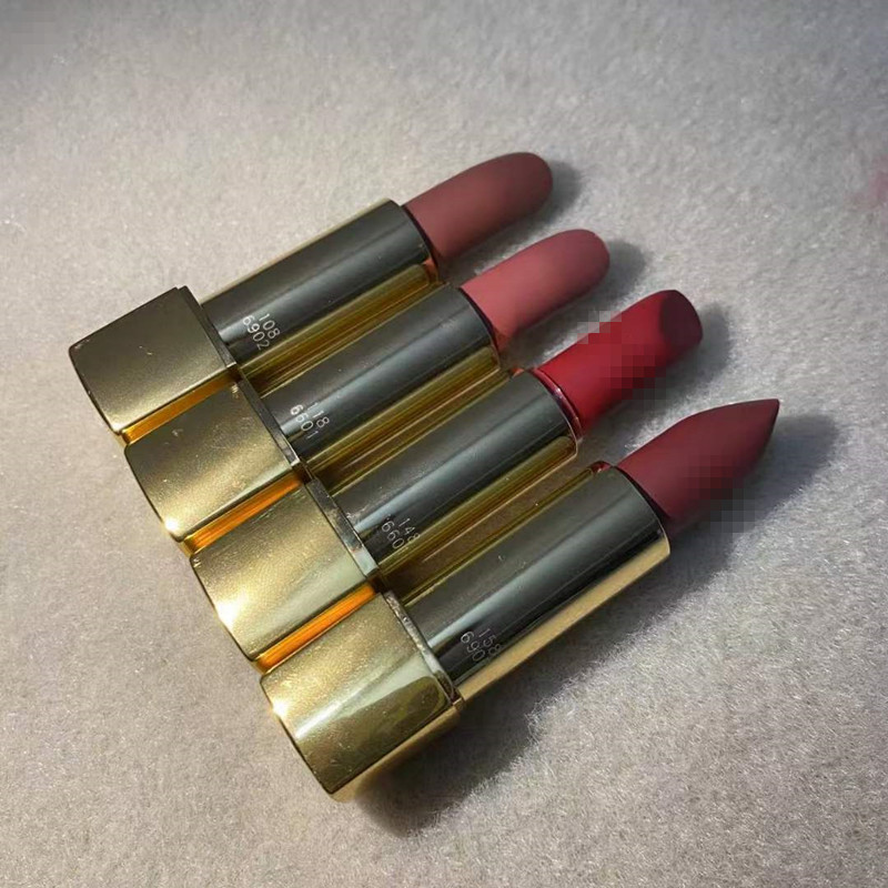 Big brand same Xiao Xianger Huixing lipstick 108 # 148 # 158 # black tube matte nude student lip gloss moisturizing. 