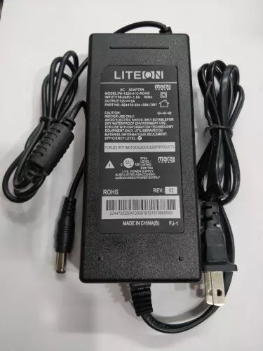 AC to DC Adapter 12 Volt - Multi Plug - Multi Plug. 