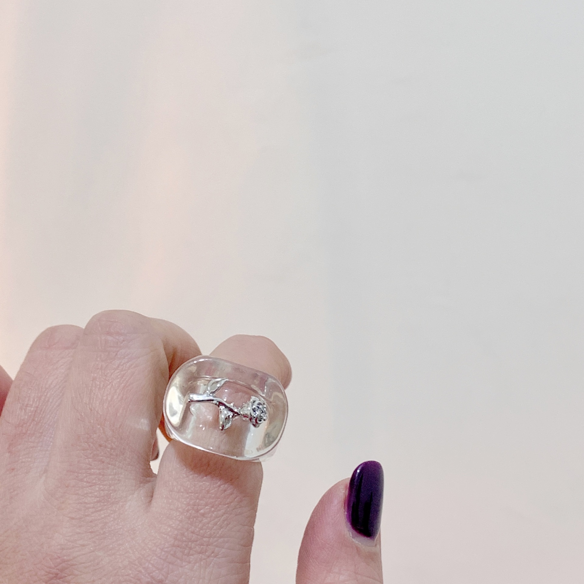Homemade Jennie Blackpink with ins acrylic rose Y2K girly color style ring. 